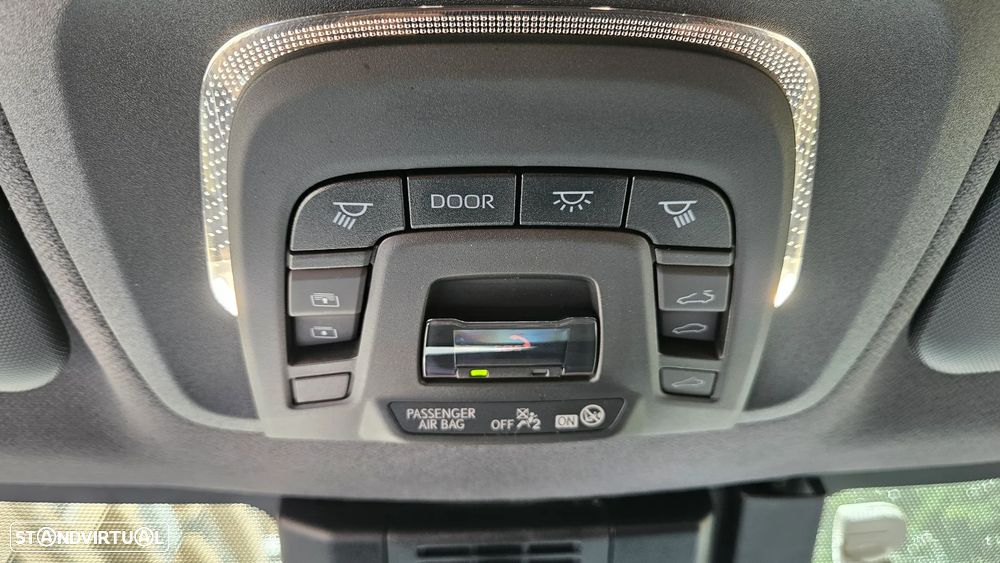 Toyota Corolla Touring Sports 1.8 Hybrid Exclusive - 17