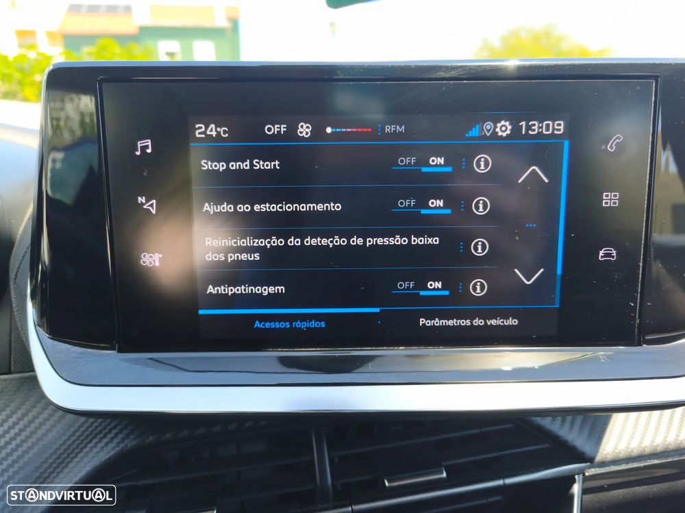 Peugeot 208 1.2 PureTech Active Pack - 12