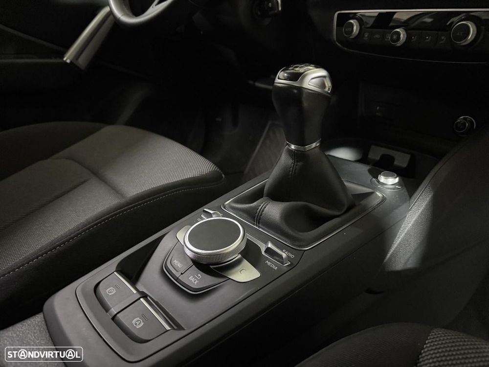 Audi Q2 30 TFSI Advanced - 8