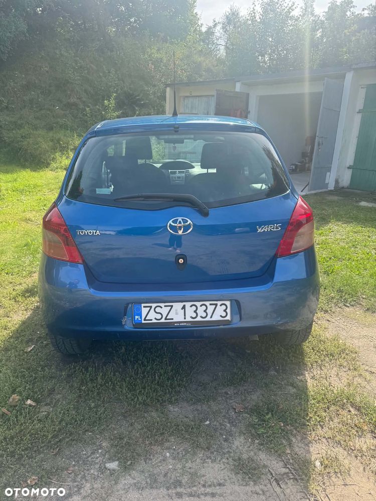Toyota Yaris 1.3 Luna A/C - 6