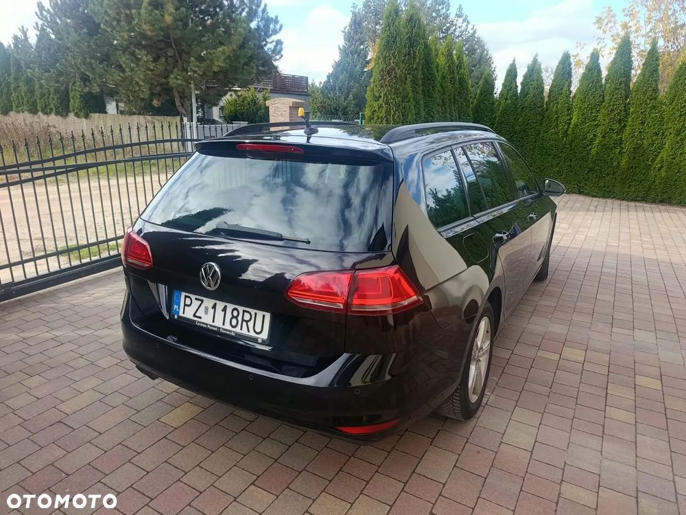 Volkswagen Golf - 3