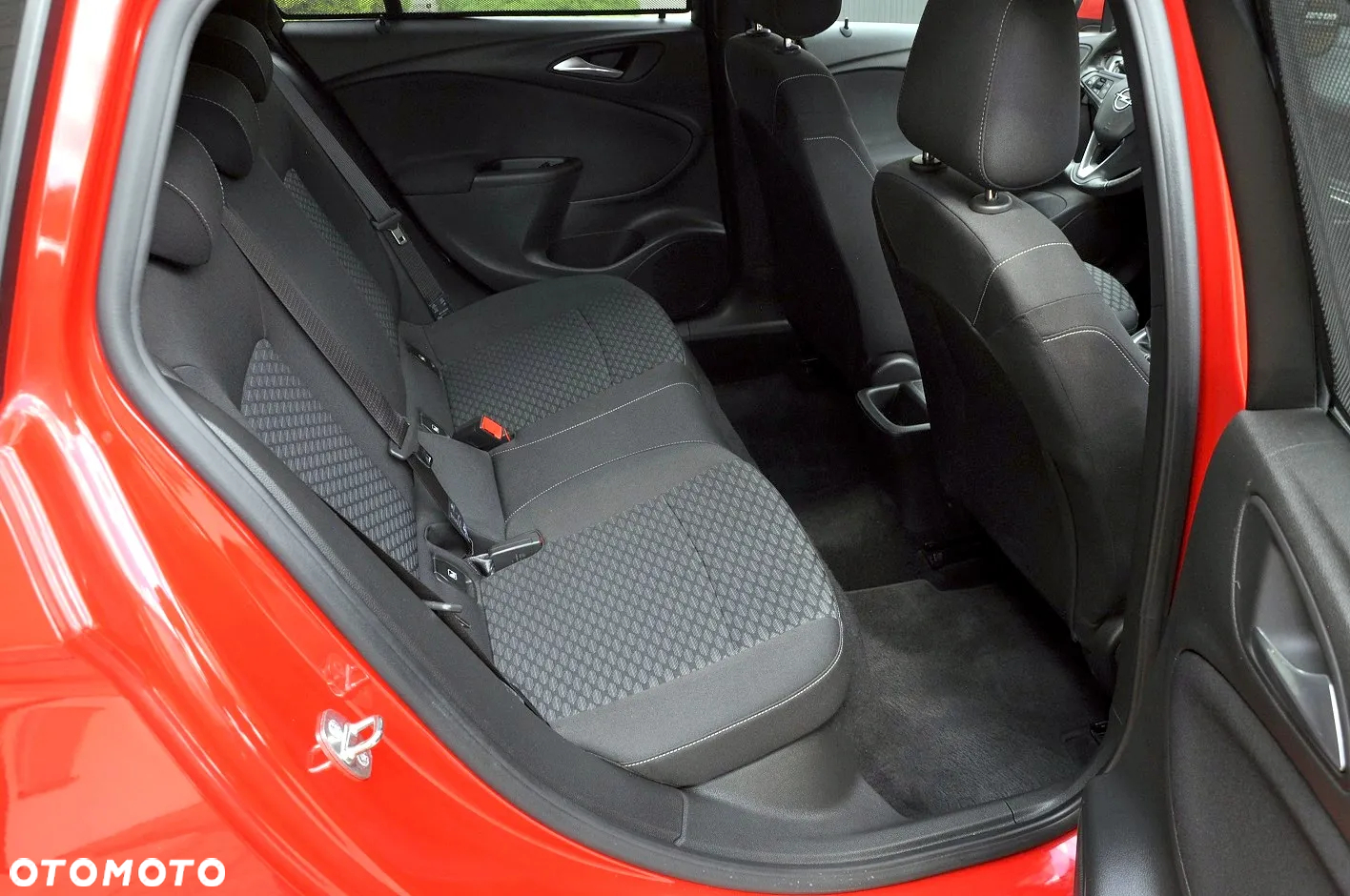 Opel Astra 1.6 CDTI Start/Stop Sports Tourer Active - 11