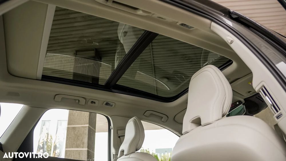 Volvo XC 60 T6 AWD Recharge Geartronic Inscription - 30