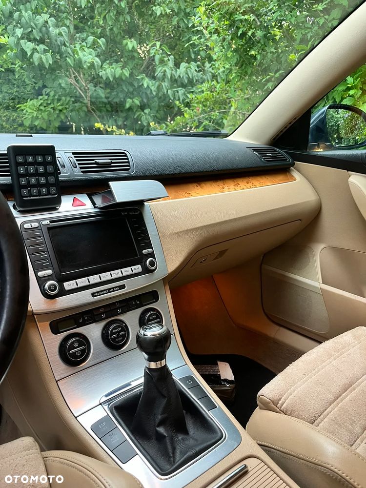Volkswagen Passat 2.0 TSI Highline - 5