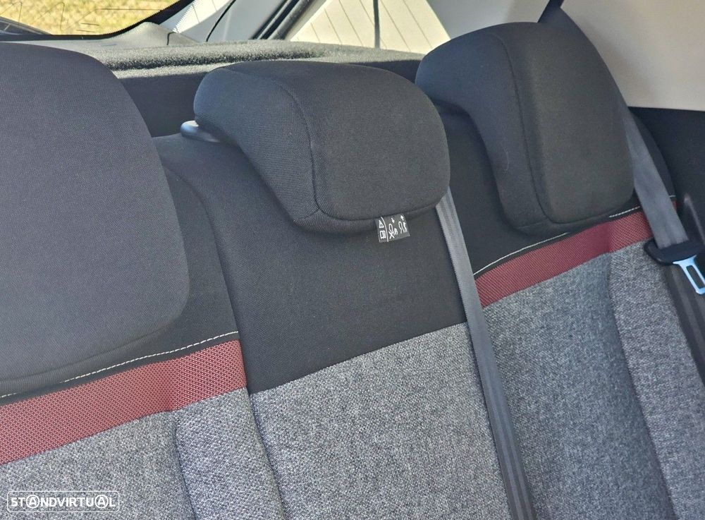 Citroën C3 1.2 PureTech Shine - 12