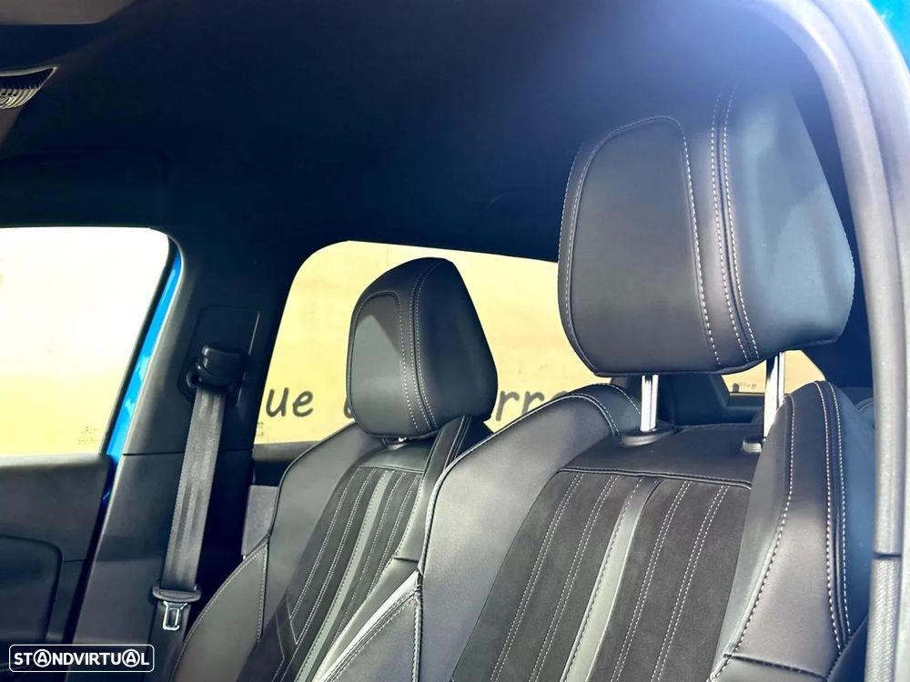 Peugeot 3008 1.5 BlueHDi GT EAT8 - 11