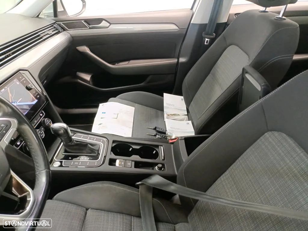 VW Passat Variant 2.0 TDi Confortline DSG - 5