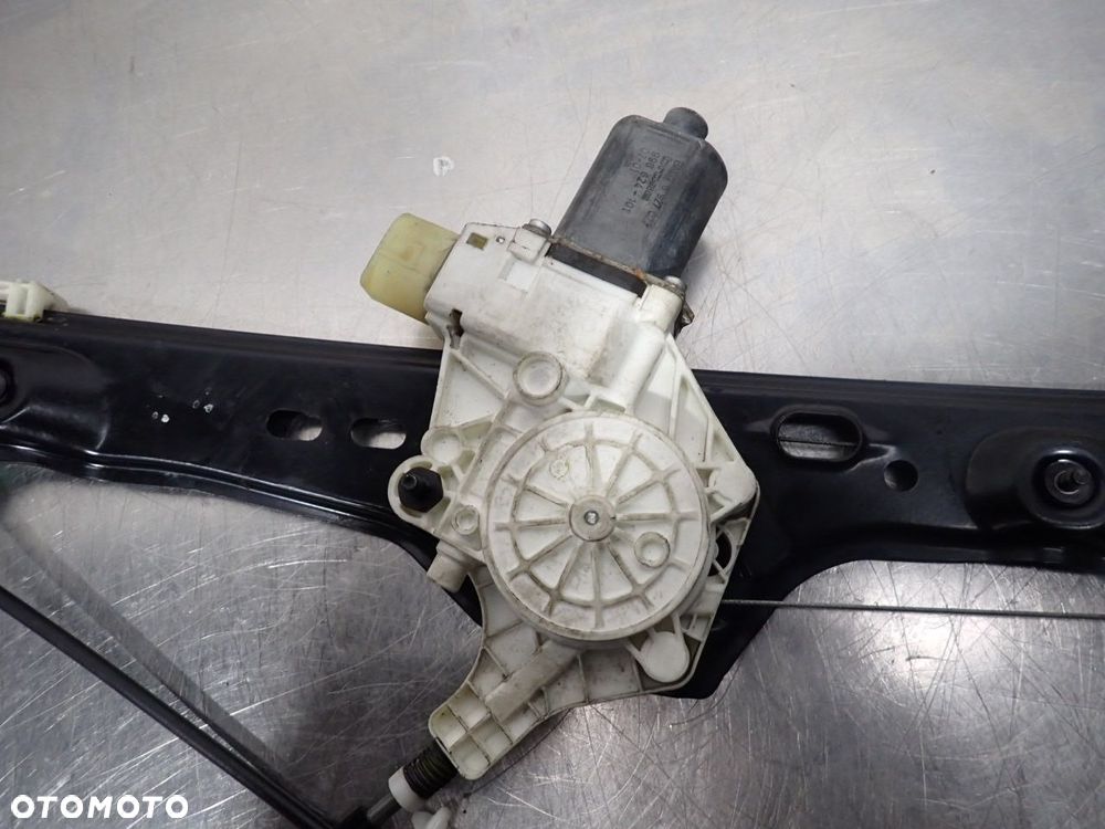 MECHANIZM PODNOSZENIA SZYB LEWY PRZÓD BMW E91 - 4