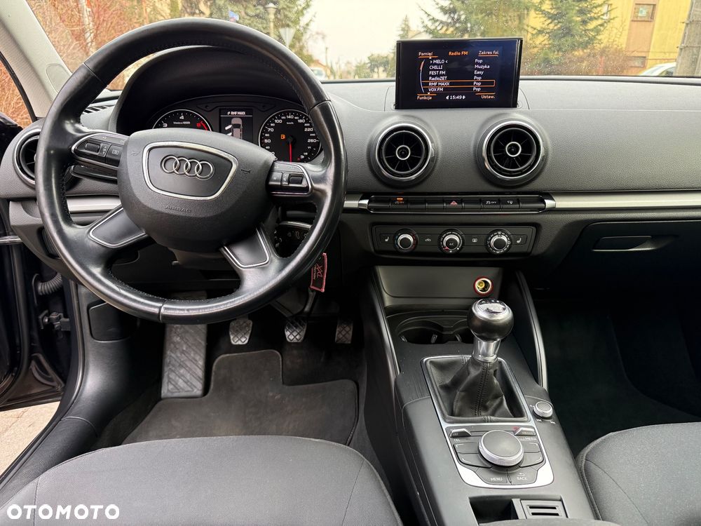 Audi A3 Limousine 1.6 TDI Attraction - 24
