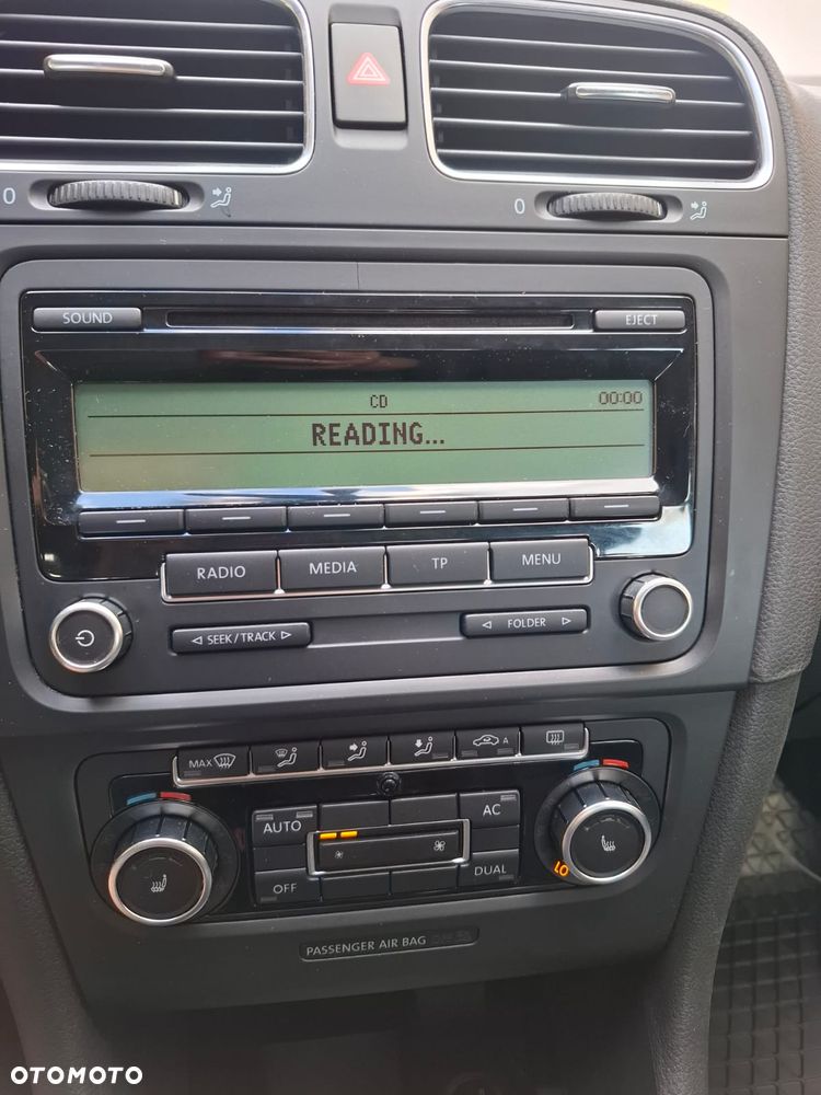 Volkswagen Golf - 14