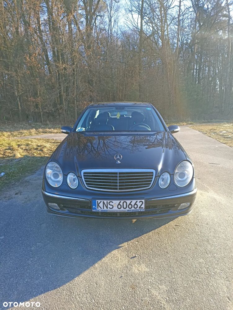 Mercedes-Benz Klasa E 320 CDI T Avantgarde - 1