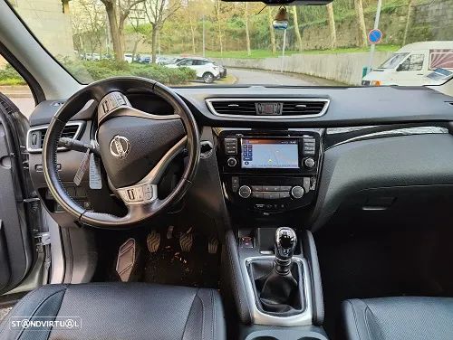 Nissan Qashqai 1.5 dCi Tekna Premium - 6