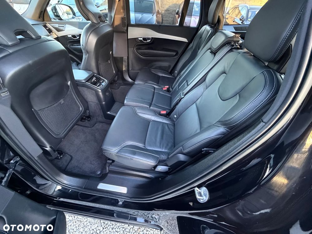 Volvo XC 90 T8 AWD Recharge Ultimate Dark - 35
