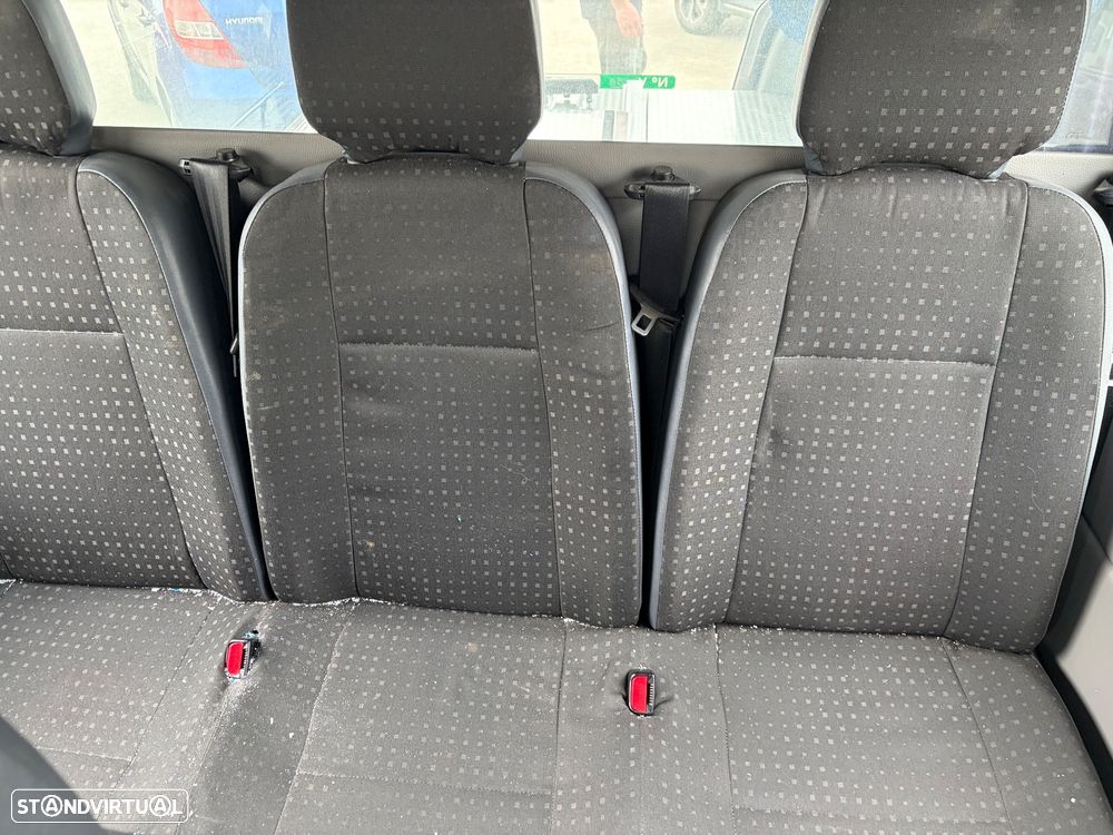 Mercedes Vito 108 Cdi de 1999 para peças - 7