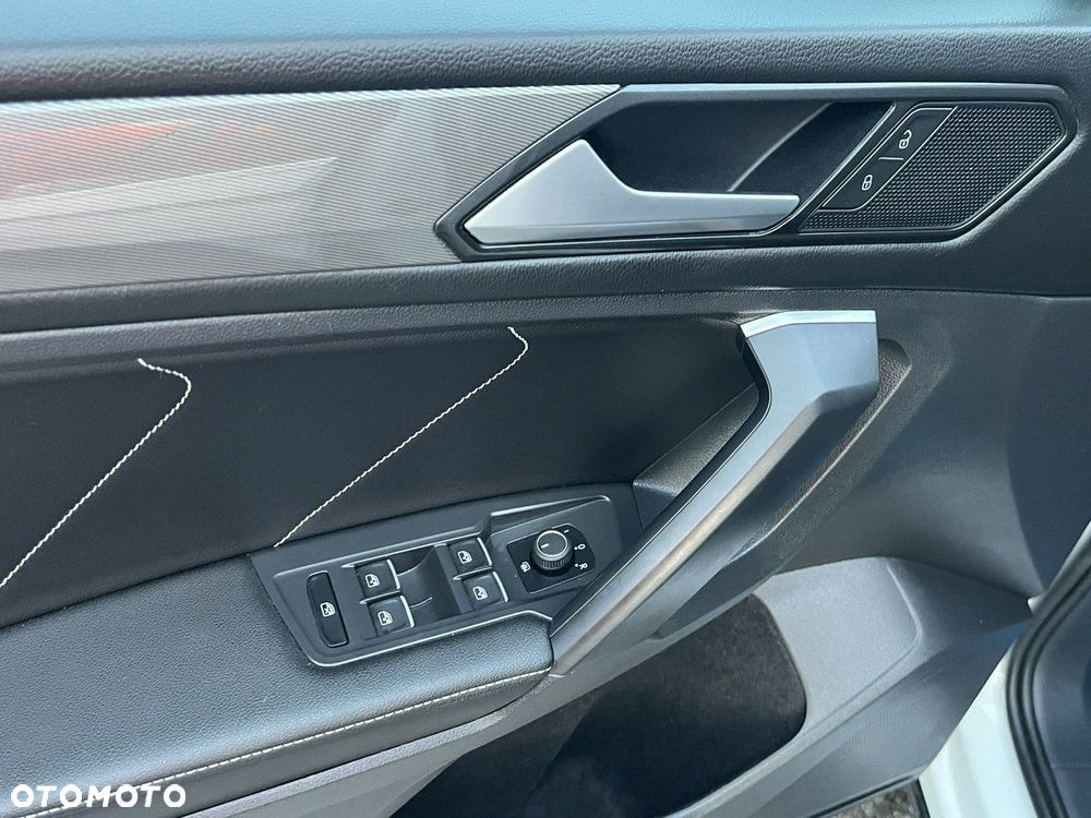 Volkswagen Tiguan - 18