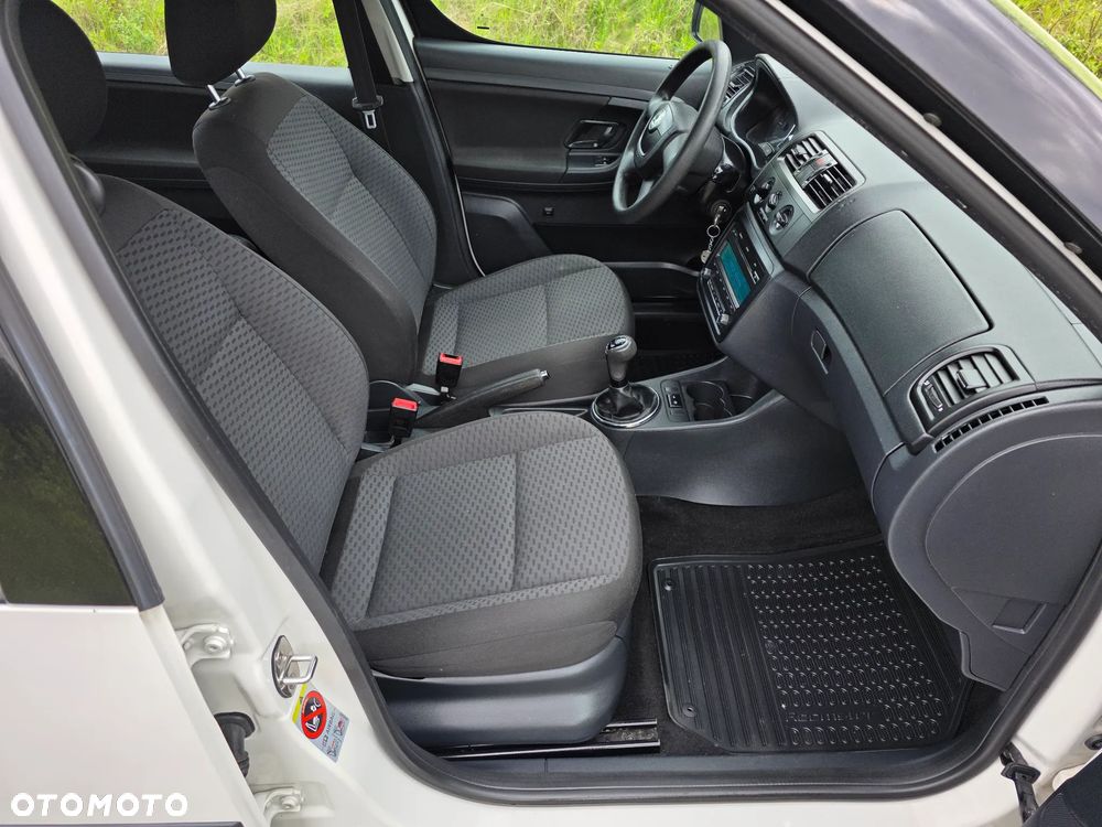 Skoda Roomster 1.6 TDI DPF - 17