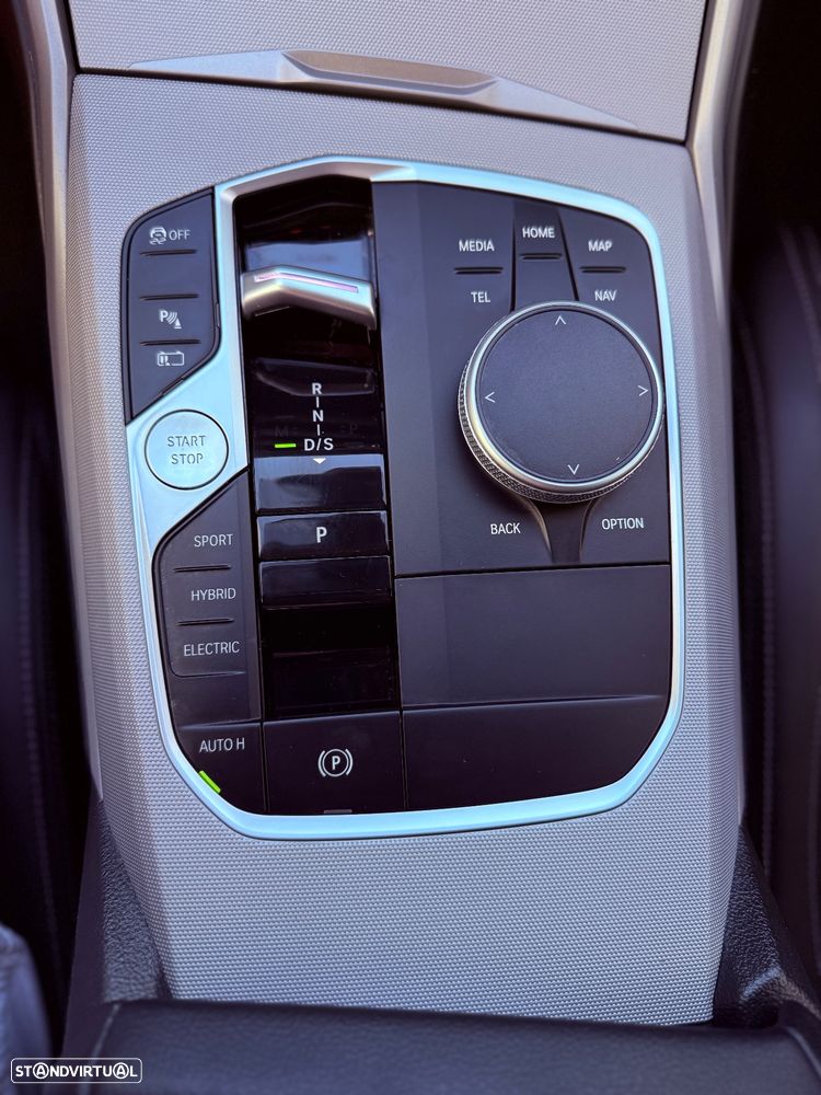 BMW 320 e Auto - 17