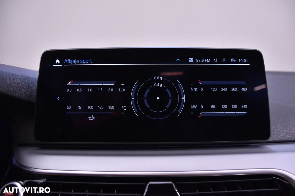 BMW Seria 5 530e xDrive AT PHEV - 23