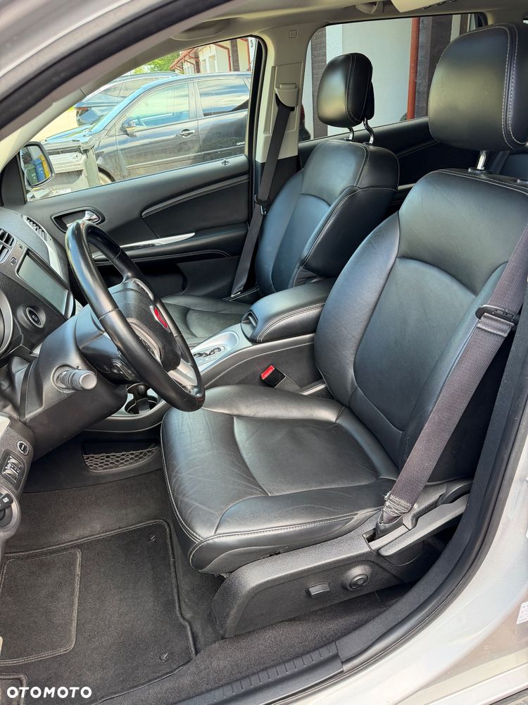 Fiat Freemont 3.6 V6 Lounge - 9