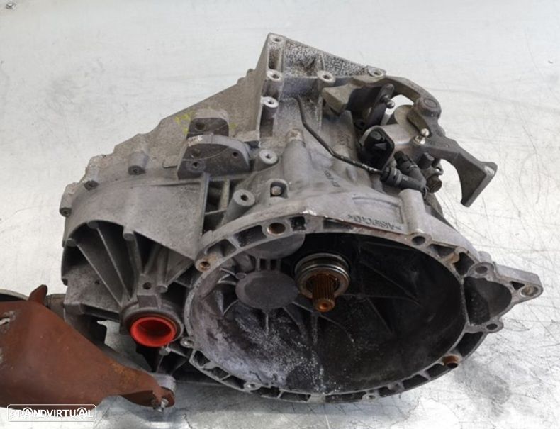 Caixa 6 Velocidades Ford Mondeo 1.8Tdci Ref.7G9R 7002 ZF - 1