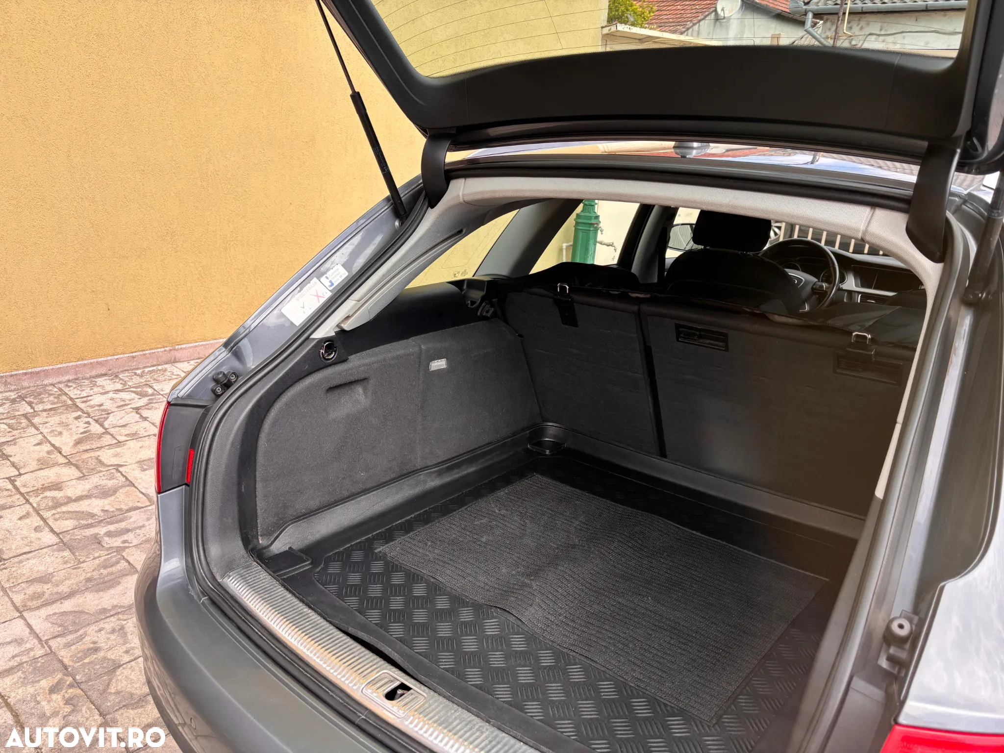 Audi A4 2.0 TDI - 4