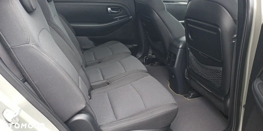 Kia Carens 1.7 CRDi Edition 7 - 24