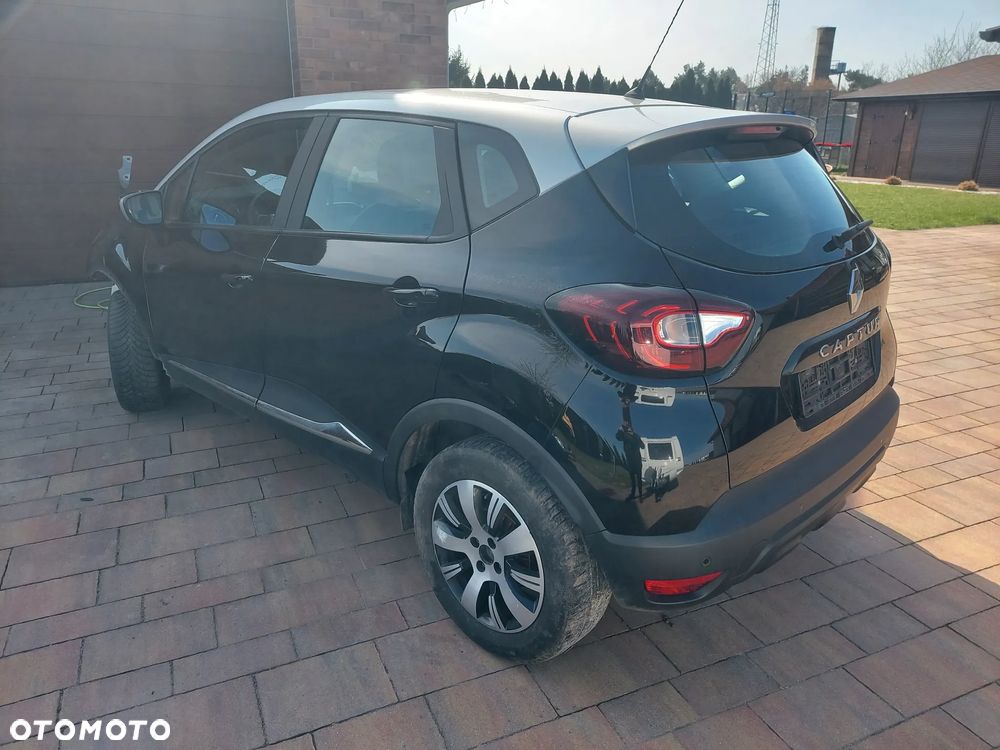 Renault Captur (ENERGY) TCe 90 LIFE - 2