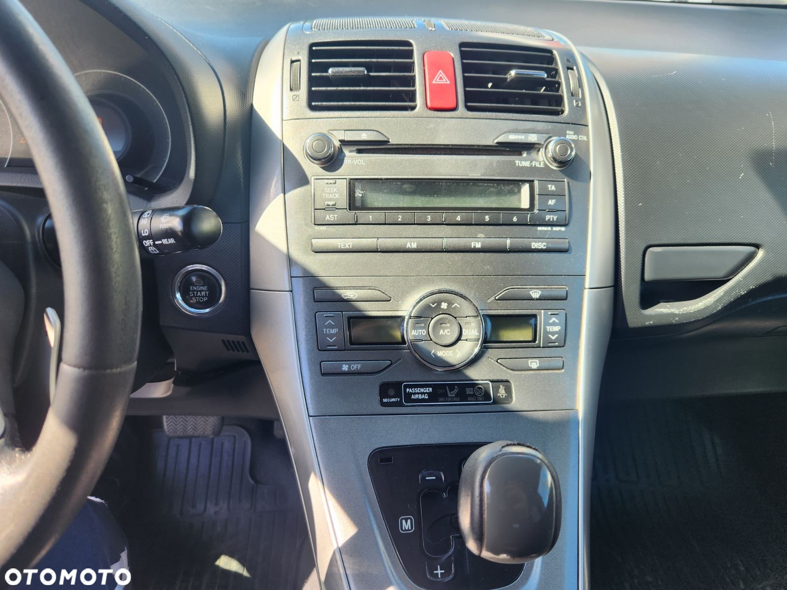 Toyota Auris - 10