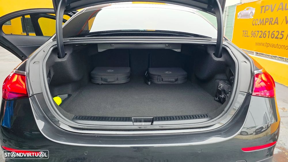 Mercedes-Benz E 300 - 8