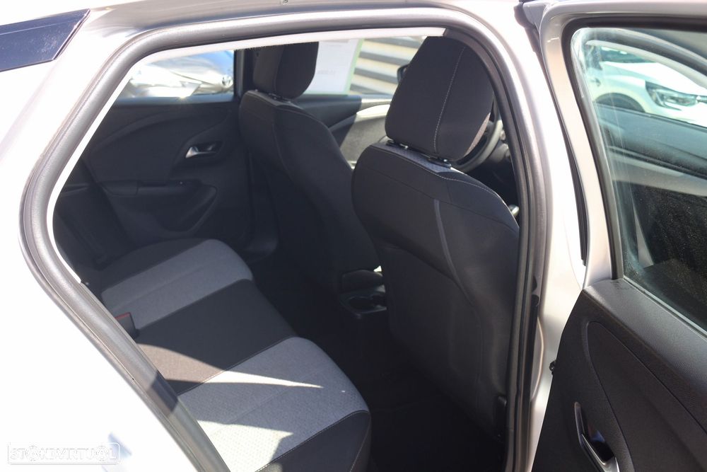 Opel Corsa 1.2 - 36