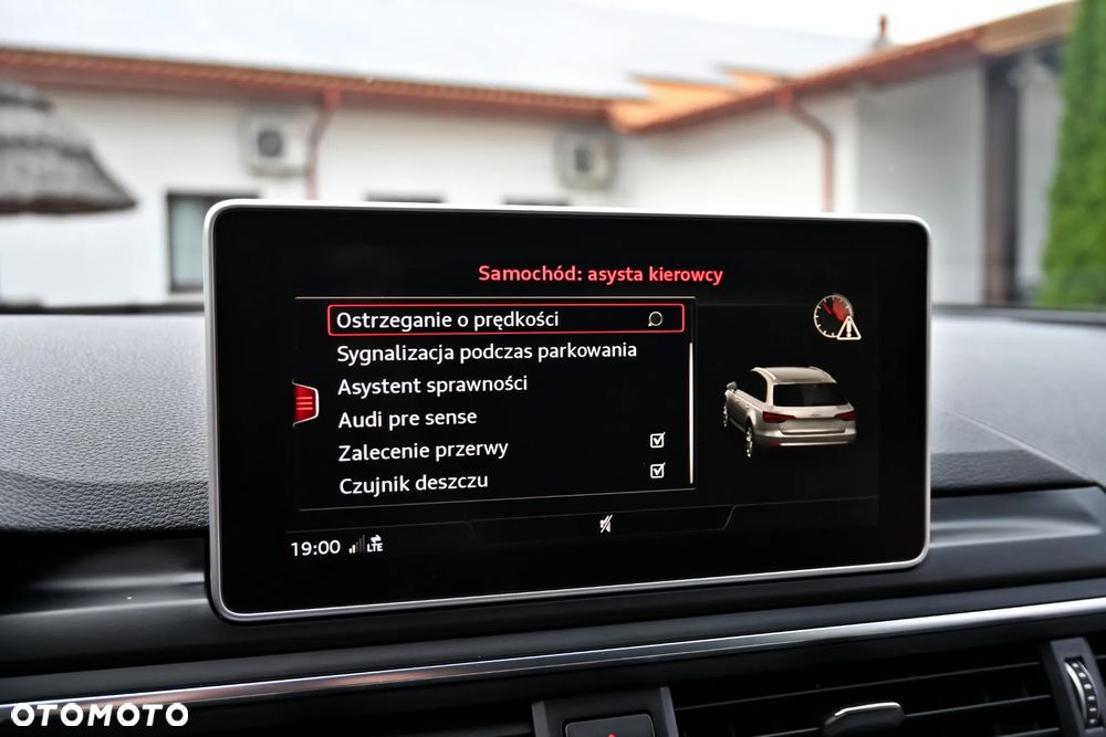 Audi A4 Avant 2.0 TDI ultra S tronic sport - 38