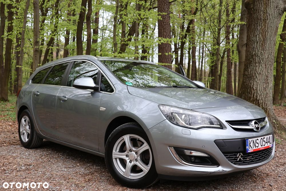 Opel Astra 1.6 CDTI DPF ecoFLEX TourerStart/Stop Edition - 4