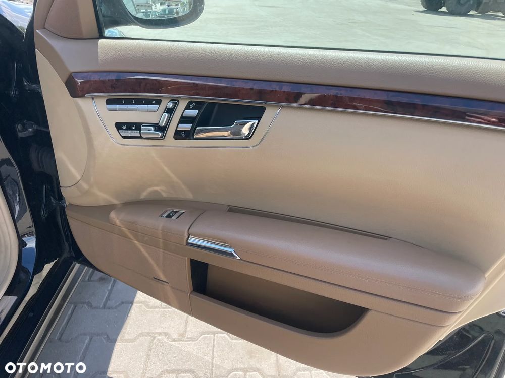 Mercedes Benz W221 LONG FOTELE BOCZKI 204 Skóra - kolor brązowy - 2