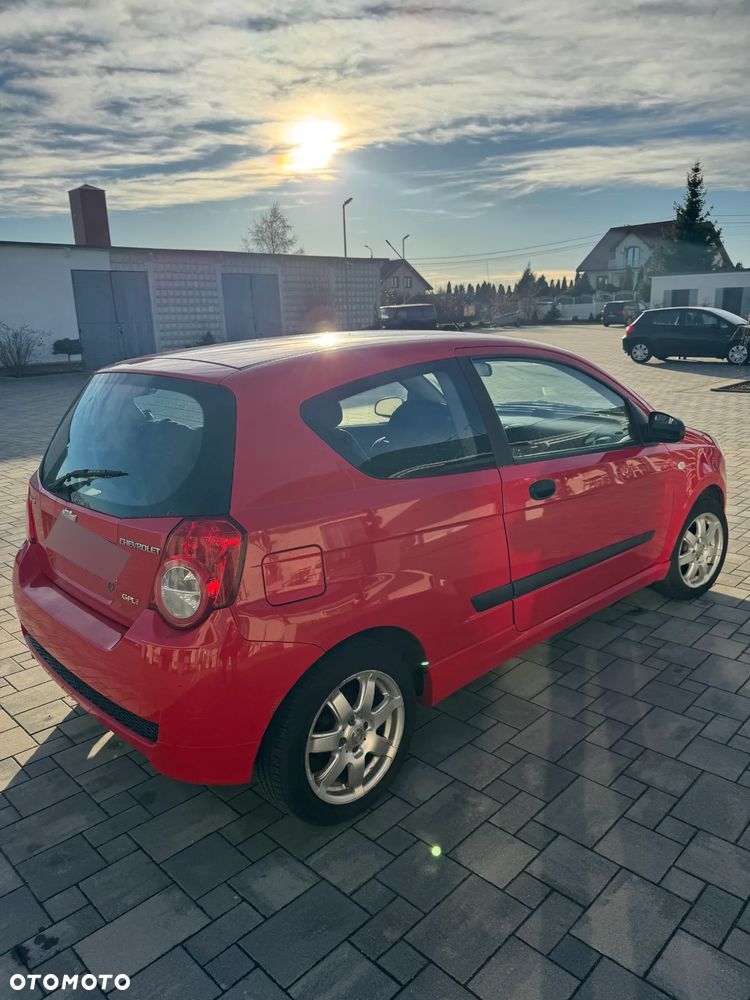 Chevrolet Aveo 1.2 16V Base - 4