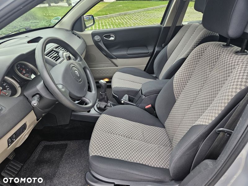 Renault Megane 1.6 16V Authentique - 20