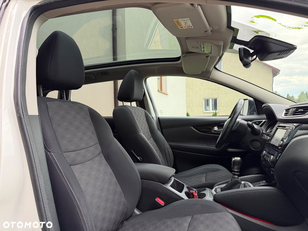 Nissan Qashqai 1.5 dCi DPF acenta - 9
