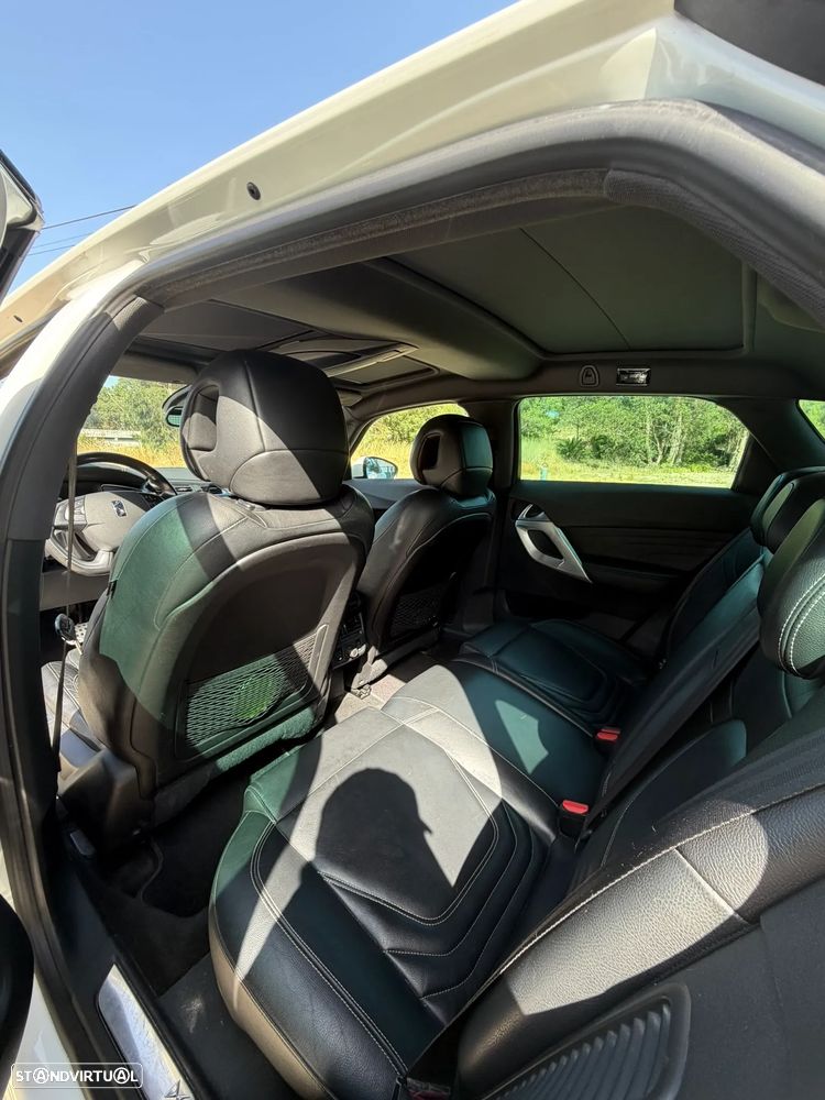 Citroën DS5 2.0 HDi Hy4 So Chic CMP6 102g - 13