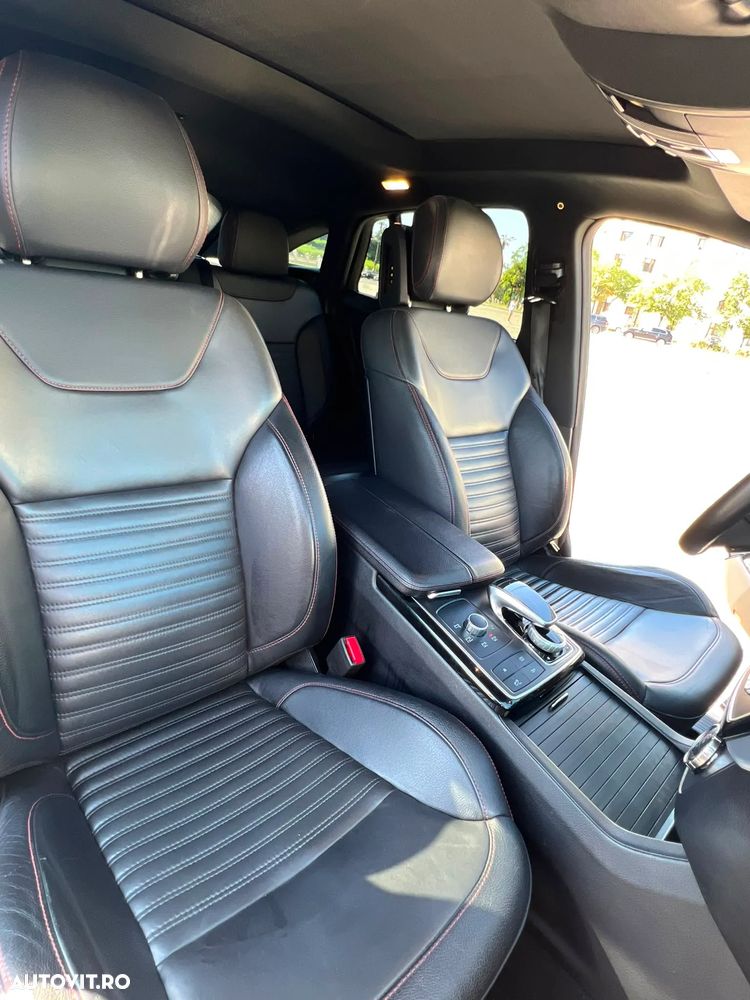 Mercedes-Benz GLE - 10
