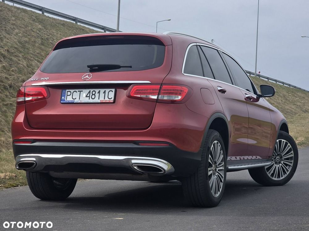 Mercedes-Benz GLC - 37