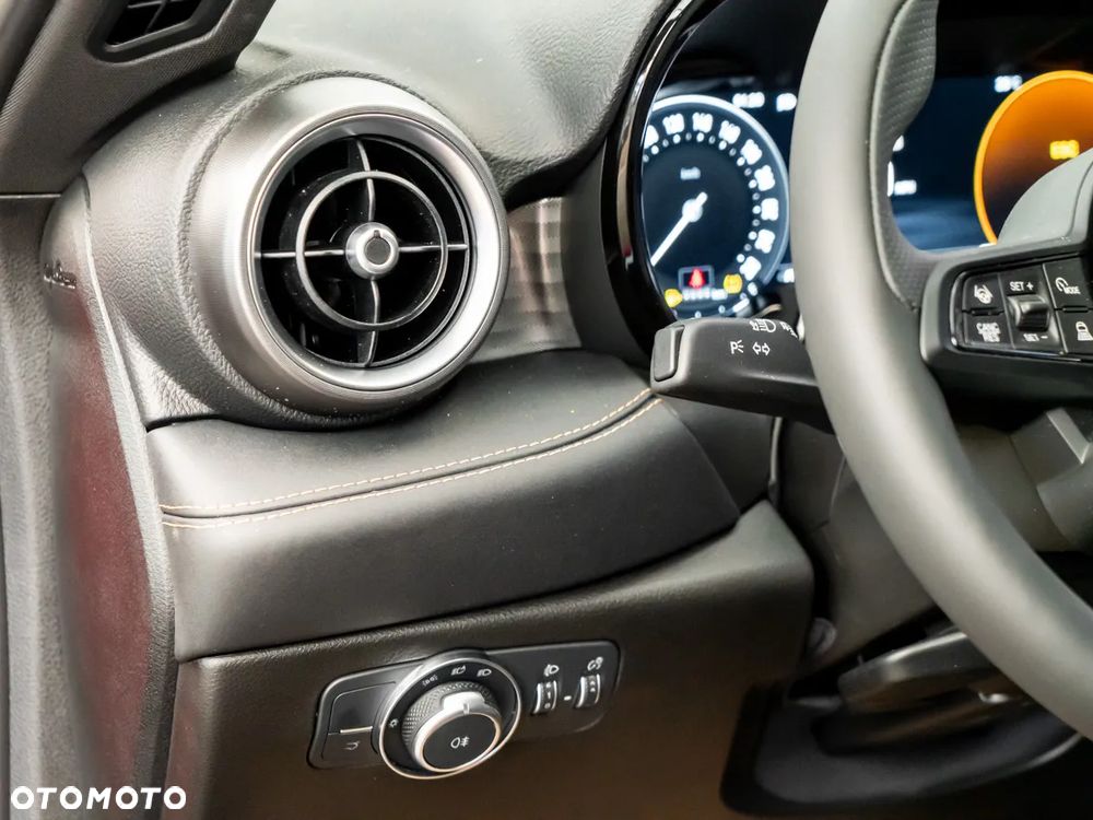 Alfa Romeo Tonale 1.5 T4 GSE mHEV Ti DCT - 19