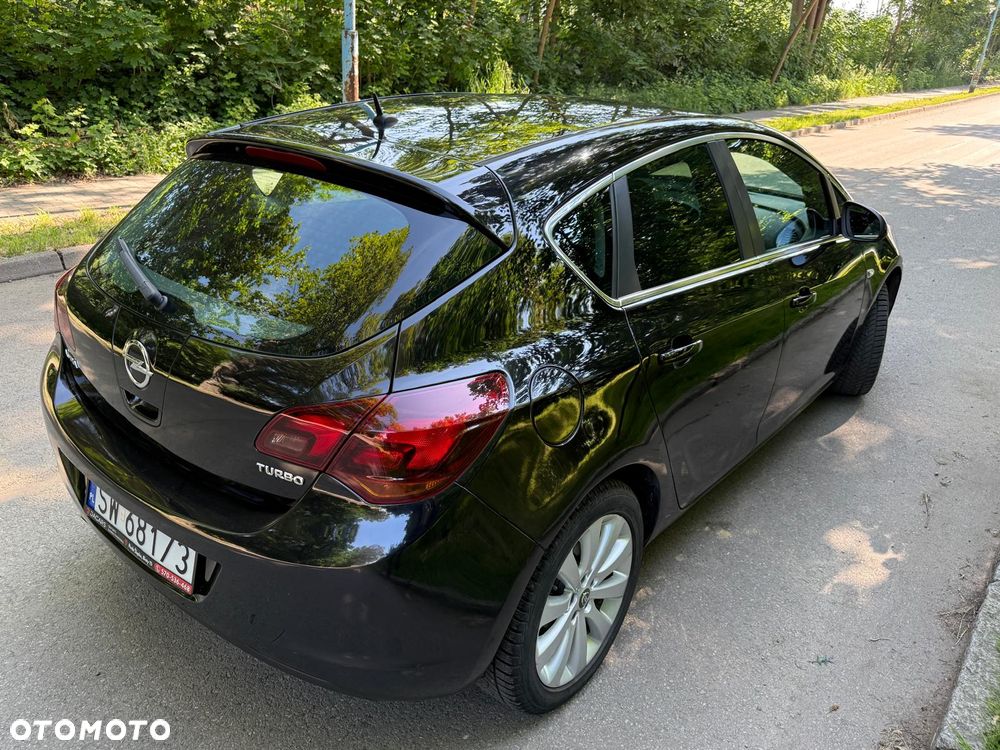 Opel Astra 1.4 Turbo Cosmo - 9