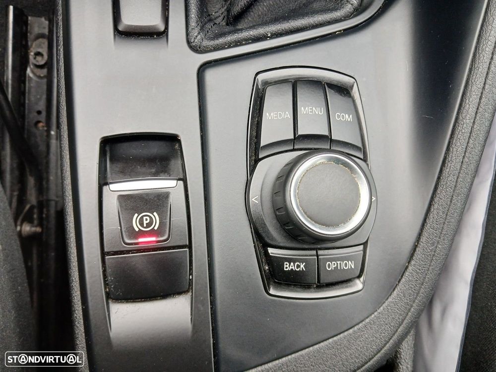 BMW X1 16 d sDrive - 22