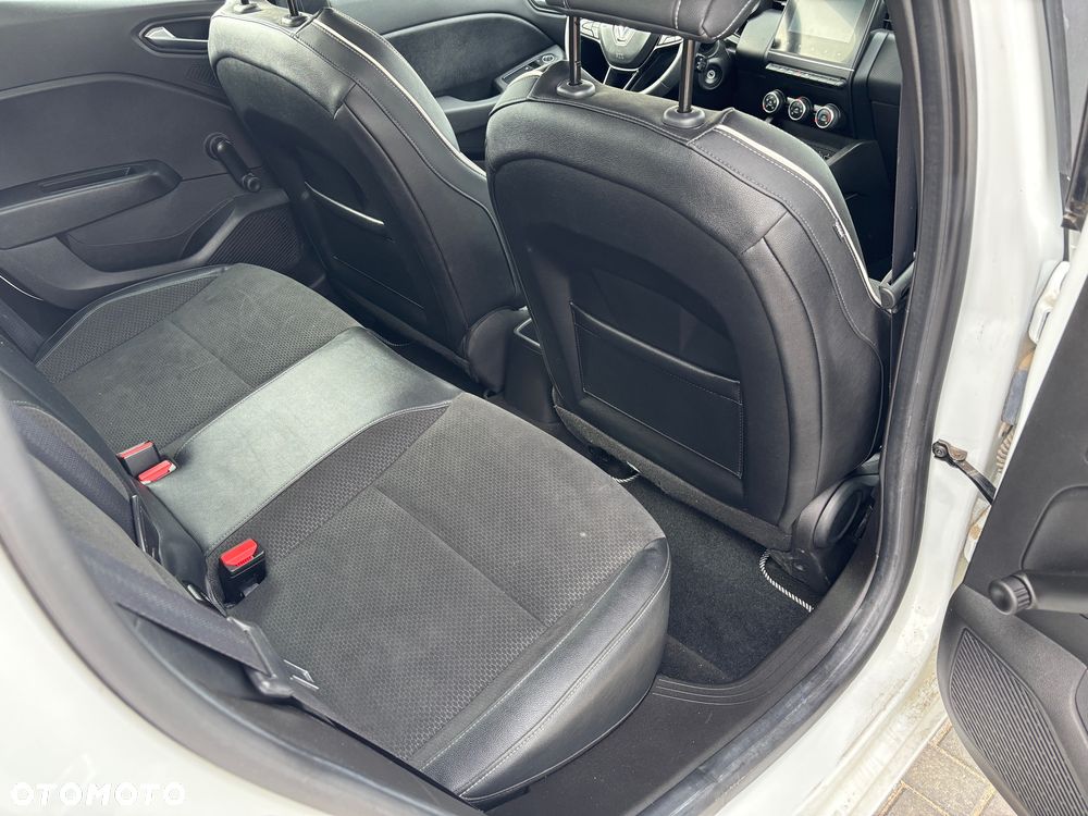 Renault Clio - 12