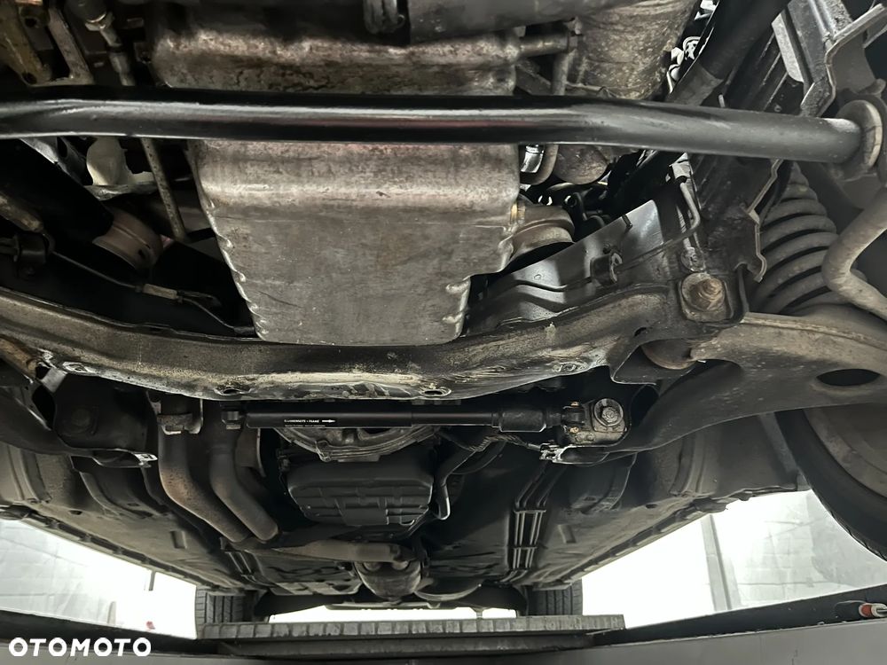 Mercedes-Benz Klasa E - 18