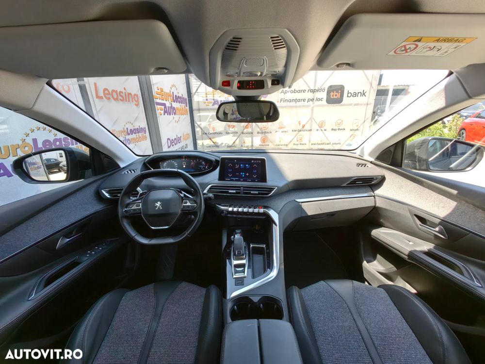 Peugeot 5008 PureTech 130 Stop & Start GPF EAT8 Allure Business-Paket - 22