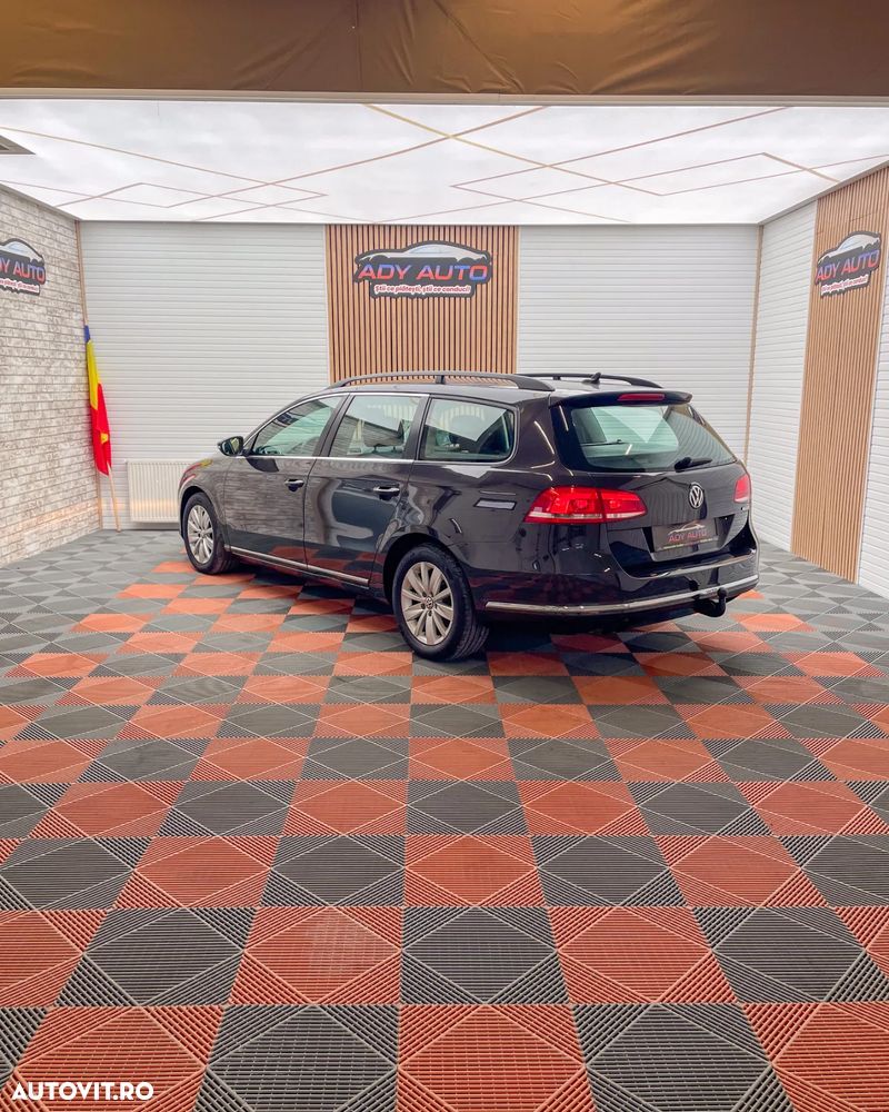 Volkswagen Passat Variant 2.0 Blue TDI SCR Comfortline - 5