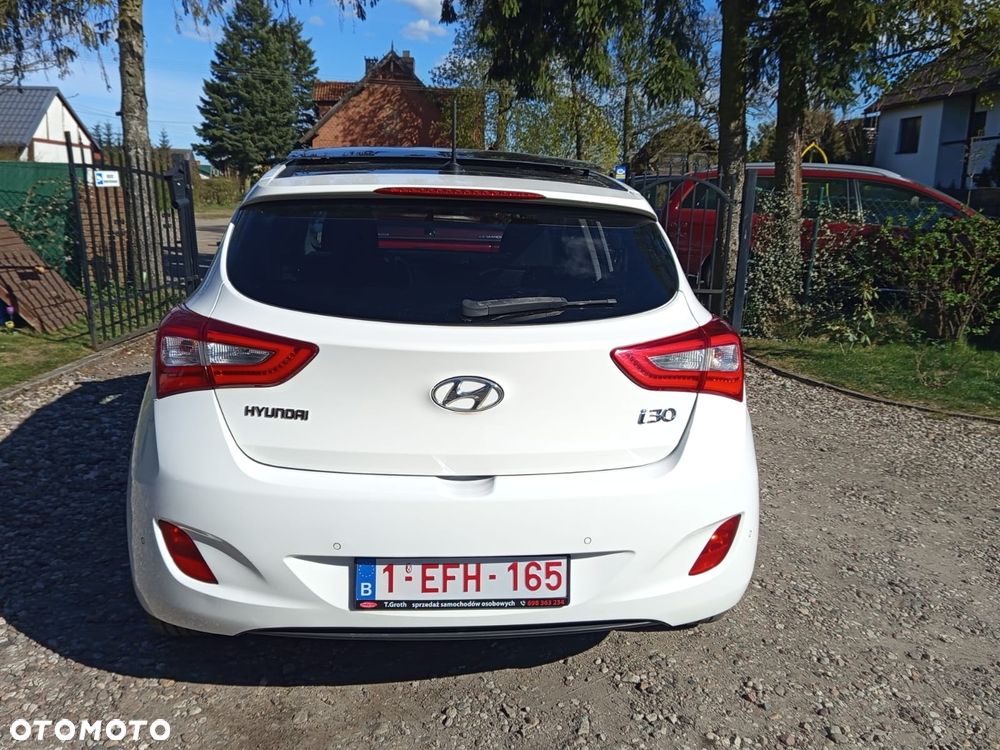 Hyundai i30 1.6 CRDi BlueDrive Premium - 41