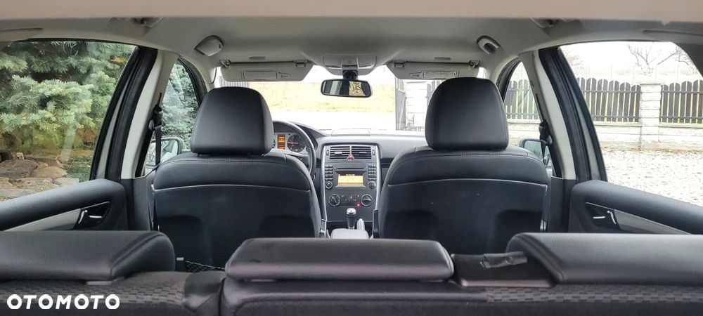 Mercedes-Benz Klasa B 180 CDI EU5 - 23