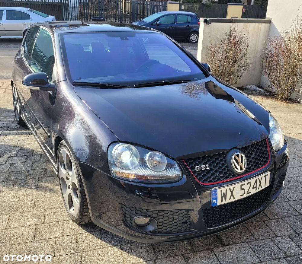 Volkswagen Golf 2.0 GTI - 1