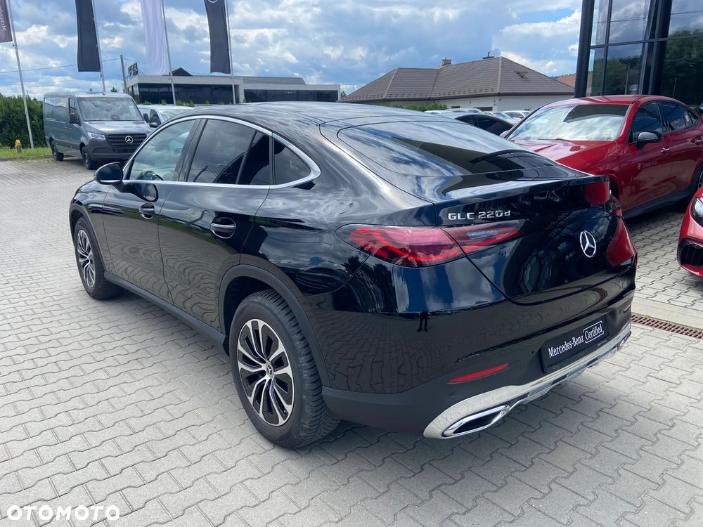 Mercedes-Benz GLC 220 d mHEV 4-Matic Avantgarde - 4
